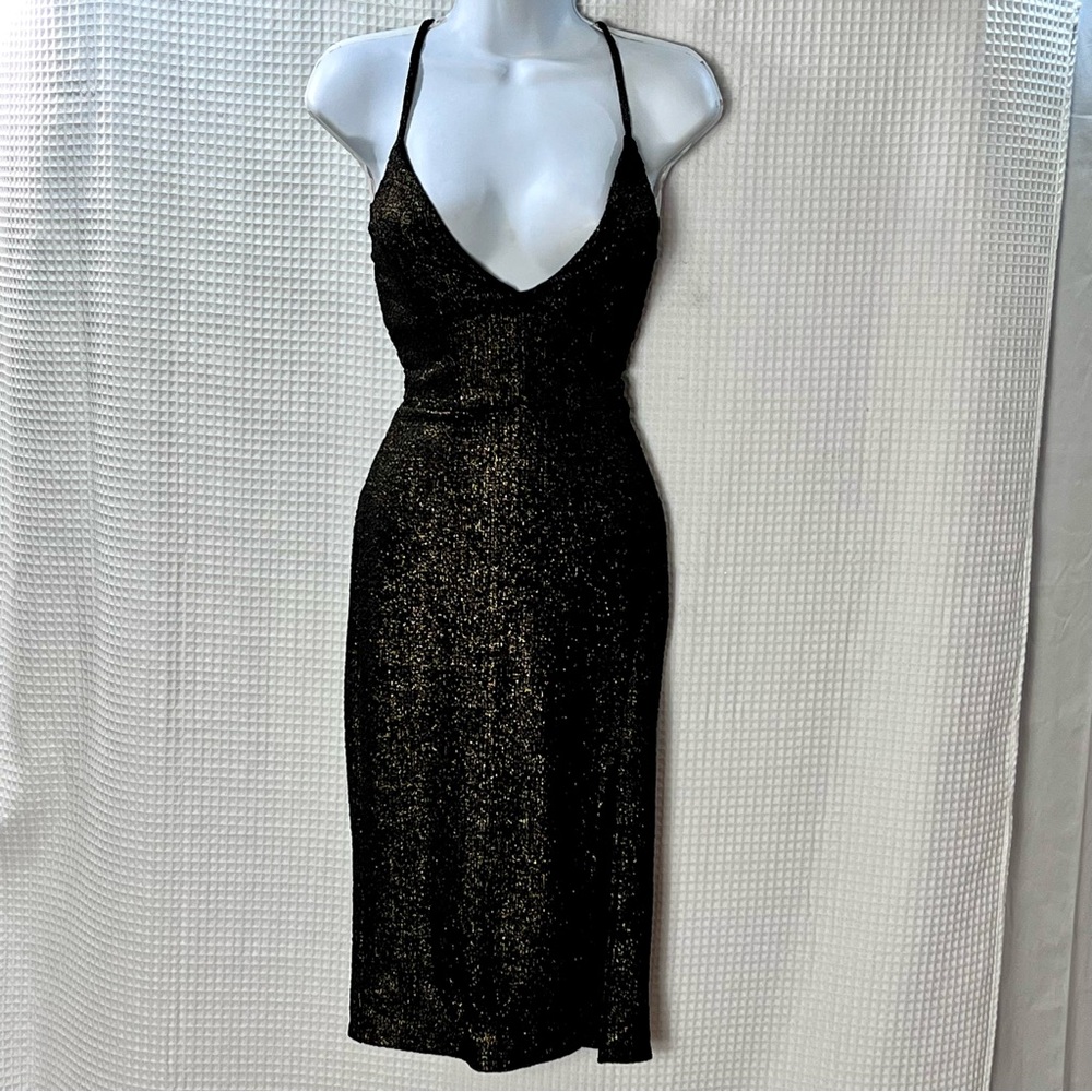 Blue Blush ladies Black and Gold knee length Dress size medium